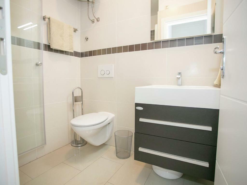 Sesar Apartments Krk - No. 3 Cvita 크르크 외부 사진